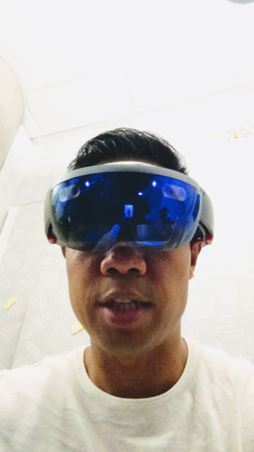 HoloLens_Lloyd